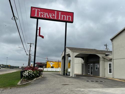 Travel Inn San Antonio Lackland Sea World in Lackland Travel Inn San Antonio Lackland Sea World in Lackland