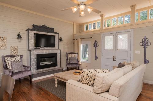 Candy Store House by Oak Island Accommodations in 北卡羅來納州紹斯波特(NC) Candy Store House by Oak Island Accommodations in 北卡羅來納州紹斯波特(NC)