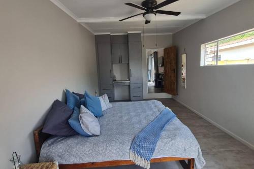 Rock away Beach Condo. in Mossel Bay Rock away Beach Condo. in Mossel Bay