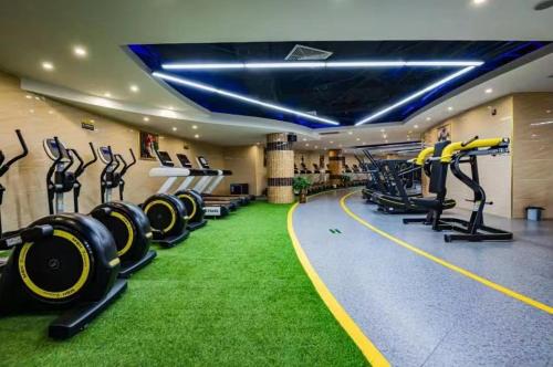 Fitness center, Beijing Yasiming Haisheng Service Apartment in Sanlitun Bar St. & Embassy Area Fitness center, Beijing Yasiming Haisheng Service Apartment in Sanlitun Bar St. & Embassy Area