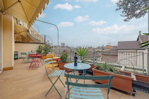 DUOMO - Attico con Terrazzo nel Cuore di Milano