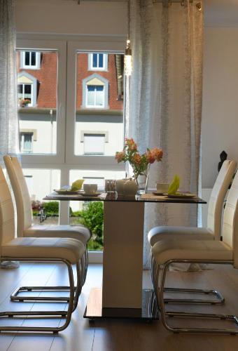 Létesítmények, AMF Ferienwohnungen historischer Soutyhof in Saarlouis Létesítmények, AMF Ferienwohnungen historischer Soutyhof in Saarlouis