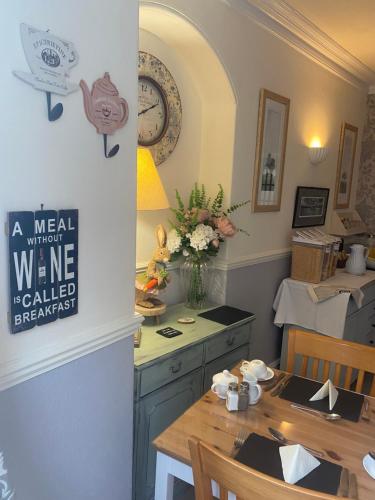 Facilities, Melbourne Guest House in Bowness-on-Windermere Facilities, Melbourne Guest House in Bowness-on-Windermere