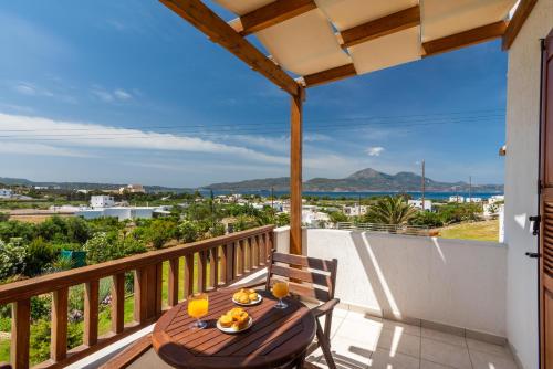 Balcony/terrace, Konstantinos in Milos Island Balcony/terrace, Konstantinos in Milos Island