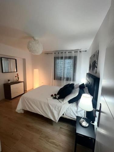 Apartamento céntrico y acogedor EVA (Apartamento centrico y acogedor EVA) in Santa Cruz De Tenerife Apartamento céntrico y acogedor EVA (Apartamento centrico y acogedor EVA) in Santa Cruz De Tenerife