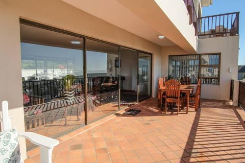 Double-Story Holiday Home with Pool & Seaview in Port Alfred Double-Story Holiday Home with Pool & Seaview in Port Alfred