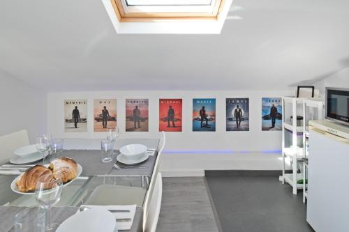 BmyGuest - Cascais Beach Villa II in Bairro Marechal Carmona BmyGuest - Cascais Beach Villa II in Bairro Marechal Carmona