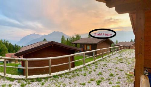 Camping & Chalet Pian della Regina in Cevo Camping & Chalet Pian della Regina in Cevo