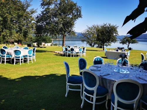 Restoran, Gradinile Romane in Piatra Neamt Restoran, Gradinile Romane in Piatra Neamt