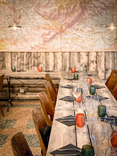 Restaurant, Vins de Dagne in Montlaur Restaurant, Vins de Dagne in Montlaur