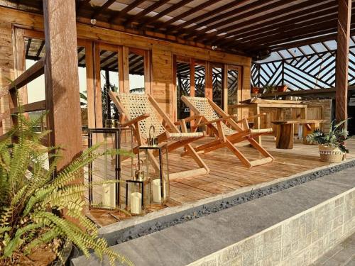 Rancho Oco Pinewood Villa with Swimming Pool in Nasugbu Rancho Oco Pinewood Villa with Swimming Pool in Nasugbu