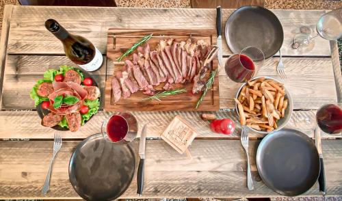 Restaurant, Vins de Dagne in Montlaur Restaurant, Vins de Dagne in Montlaur