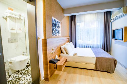 트라브존 시내의 (1300m², 침실 4개, 프라이빗 욕실 1개) (Aksular Otel) in 트라브존 트라브존 시내의 (1300m², 침실 4개, 프라이빗 욕실 1개) (Aksular Otel) in 트라브존