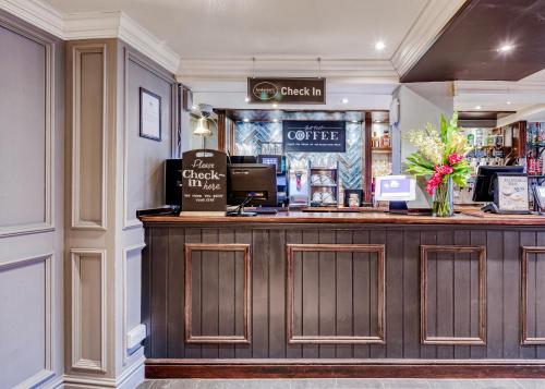 לובי, Innkeeper's Lodge Woking in ווקינג לובי, Innkeeper's Lodge Woking in ווקינג