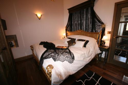 This photo about Falstone Barns shared on HyHotel.com