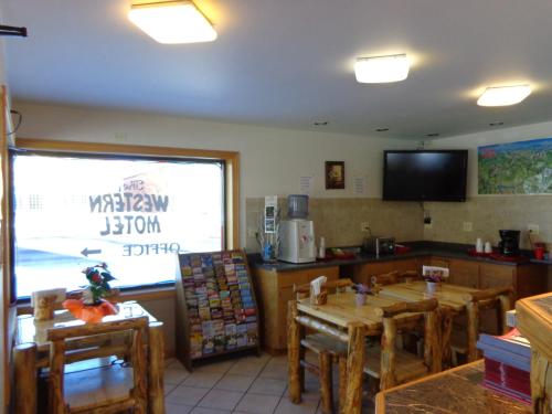 Előcsarnok, Western Motel in Gunnison (Colorado) Előcsarnok, Western Motel in Gunnison (Colorado)