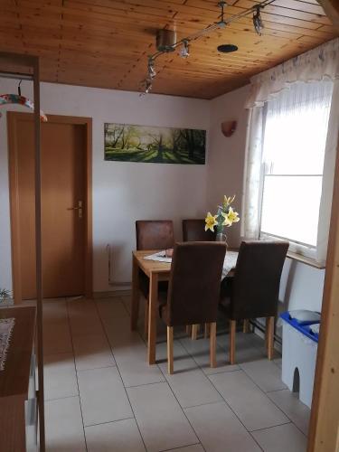 المرافق, Spreewaldhäuser Golinski mit Kamin am Neuendorfer See (Spreewaldhauser Golinski mit Kamin am Neuendorfer See) in Markische Heide Ot Leibchel المرافق, Spreewaldhäuser Golinski mit Kamin am Neuendorfer See (Spreewaldhauser Golinski mit Kamin am Neuendorfer See) in Markische Heide Ot Leibchel