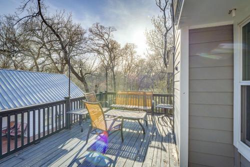 발코니/테라스, Modern Flower Mound Home Less Than 2 Mi to River Walk in 플라워 마운드 발코니/테라스, Modern Flower Mound Home Less Than 2 Mi to River Walk in 플라워 마운드