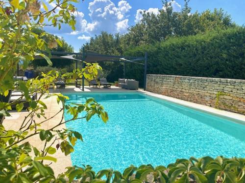 Mas Orea cote piscine in Gordes Mas Orea cote piscine in Gordes