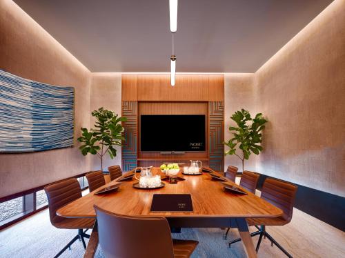 Nobu Hotel Atlanta near Lenox Square Nobu Hotel Atlanta near Lenox Square