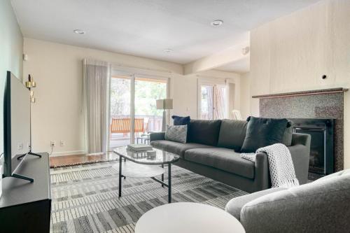 Facilities, Saratoga 2BR w AC Patio WD nr Highways SFO-1064 in Saratoga (CA) Facilities, Saratoga 2BR w AC Patio WD nr Highways SFO-1064 in Saratoga (CA)