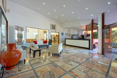 Фойє, Zodiaco in Куартейра Фойє, Zodiaco in Куартейра