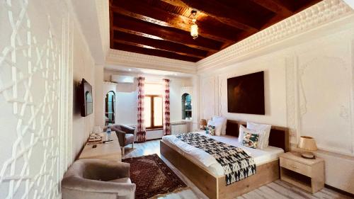 Miniature Boutique Hotel