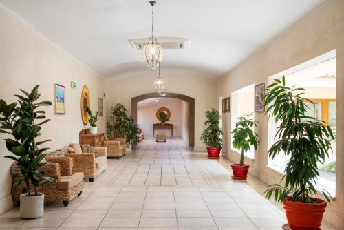 Lobby, Club Esse Palmasera in Dorgali Lobby, Club Esse Palmasera in Dorgali