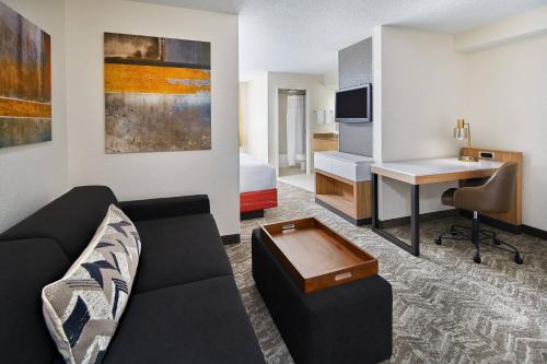 SpringHill Suites by Marriott Houston Hobby Airport in South Houston SpringHill Suites by Marriott Houston Hobby Airport in South Houston
