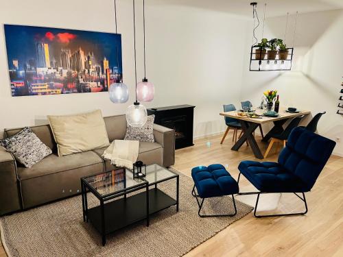 Business Center, MyBLEISURE Premium Apartment mit Kuche und Netflix nahe Heidelberg und SAP in Rauenberg Business Center, MyBLEISURE Premium Apartment mit Kuche und Netflix nahe Heidelberg und SAP in Rauenberg