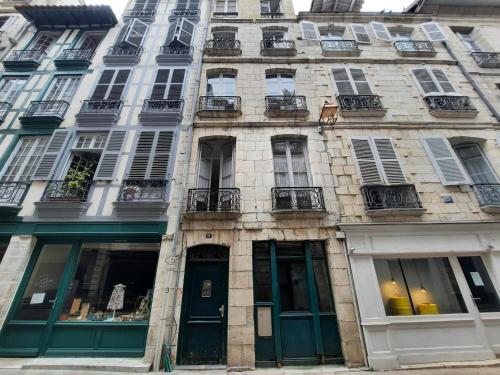 Charmant T2 au cœur de Bayonne, proche commodités - FR-1-239-891 (Charmant T2 au cœur de Bayonne, proche commodites - FR-1-239-891) in Bayonne Városközpont Charmant T2 au cœur de Bayonne, proche commodités - FR-1-239-891 (Charmant T2 au cœur de Bayonne, proche commodites - FR-1-239-891) in Bayonne Városközpont