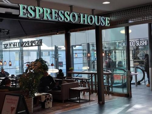 Cosy two rooms apartment in Helsinki with free parking in Ala-Malmi Cosy two rooms apartment in Helsinki with free parking in Ala-Malmi