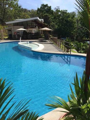 Swimming pool, Alojamiento en Playa Herradura in Herradura Swimming pool, Alojamiento en Playa Herradura in Herradura