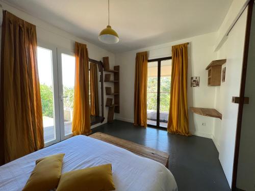 Appartement avec jacuzzi et vue sur le golf in Les Trois Ilets Appartement avec jacuzzi et vue sur le golf in Les Trois Ilets