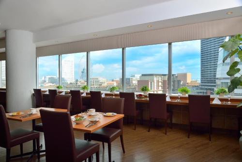 Sakuragicho Washington Hotel in Yokohama Sakuragicho Washington Hotel in Yokohama