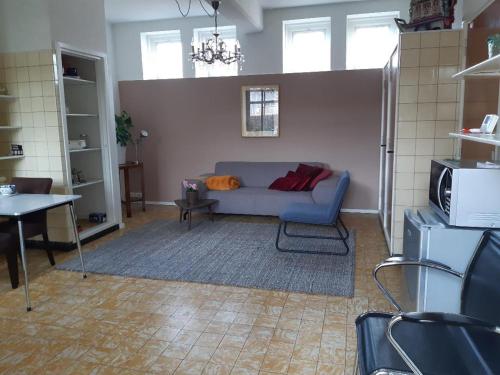 Facilities, Appartment 5 minutes walk to citycentre in Venlo Facilities, Appartment 5 minutes walk to citycentre in Venlo