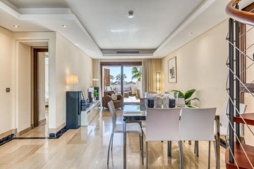 Hanami Bahia de la Plata Penthouse BDLP10A2A in โลส กรานาโดส เดล มาร์ Hanami Bahia de la Plata Penthouse BDLP10A2A in โลส กรานาโดส เดล มาร์
