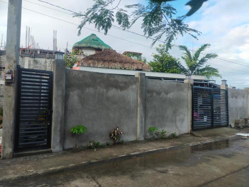 Yana's Place in Donsol Yana's Place in Donsol