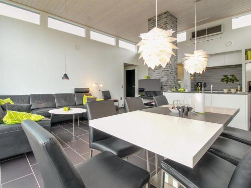 Holiday Home Elviira - 350m from the sea by Interhome in Hals Holiday Home Elviira - 350m from the sea by Interhome in Hals