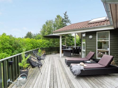Holiday Home Asgard - 500m from the sea by Interhome in 哈爾斯 Holiday Home Asgard - 500m from the sea by Interhome in 哈爾斯