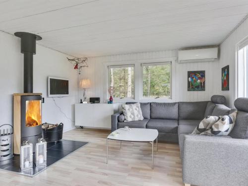 Holiday Home Sybille - from the sea by Interhome in Hals Holiday Home Sybille - from the sea by Interhome in Hals