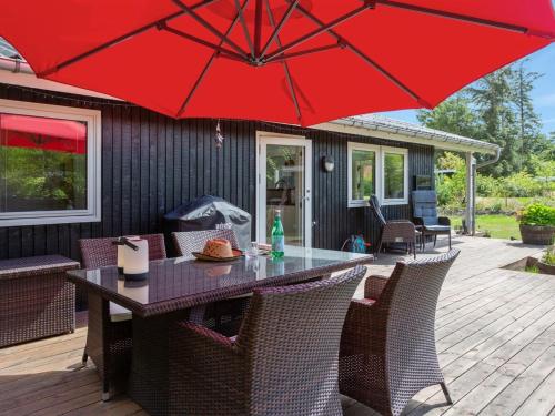 Holiday Home Sybille - from the sea by Interhome in Hals Holiday Home Sybille - from the sea by Interhome in Hals