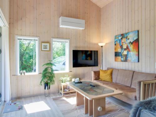 Holiday Home Fredegæst - 700m from the sea by Interhome in Hals Holiday Home Fredegæst - 700m from the sea by Interhome in Hals