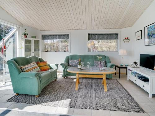 Holiday Home Guthrik - 900m from the sea by Interhome in Hadsund Holiday Home Guthrik - 900m from the sea by Interhome in Hadsund