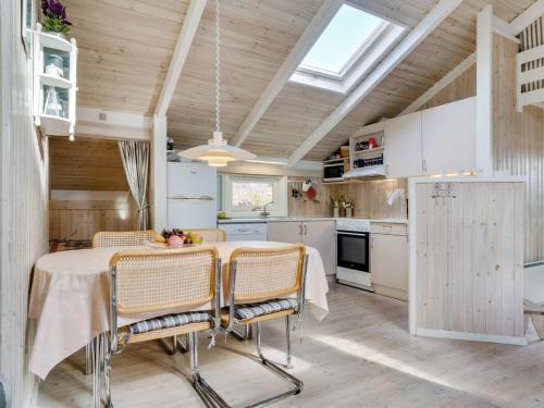 Holiday Home Peter - 400m from the sea by Interhome in Hals Holiday Home Peter - 400m from the sea by Interhome in Hals