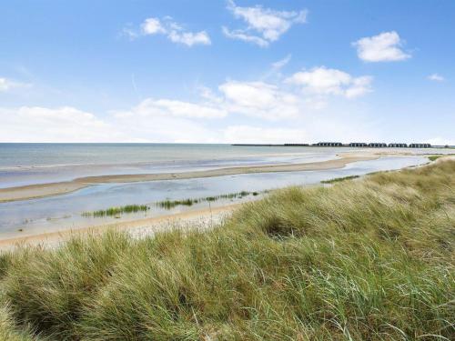 Holiday Home Amdi - 100m from the sea by Interhome in 乞信 Holiday Home Amdi - 100m from the sea by Interhome in 乞信