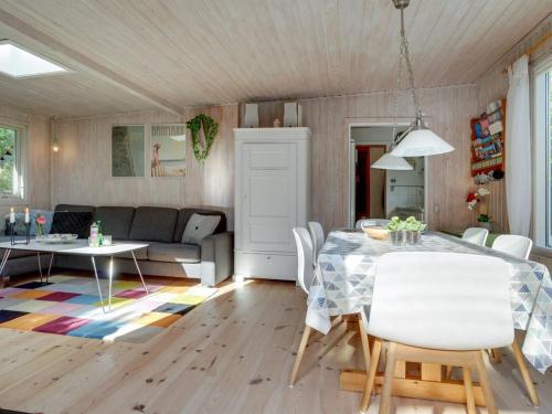 Holiday Home Anskje - 350m from the sea by Interhome in Hadsund Holiday Home Anskje - 350m from the sea by Interhome in Hadsund