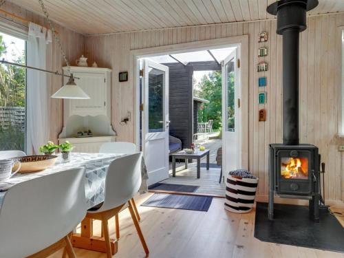 Holiday Home Anskje - 350m from the sea by Interhome in Hadsund Holiday Home Anskje - 350m from the sea by Interhome in Hadsund