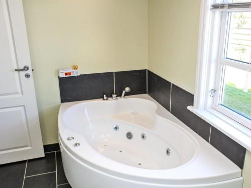 Holiday Home Marlena - 150m from the sea by Interhome in Frederikshavn Holiday Home Marlena - 150m from the sea by Interhome in Frederikshavn