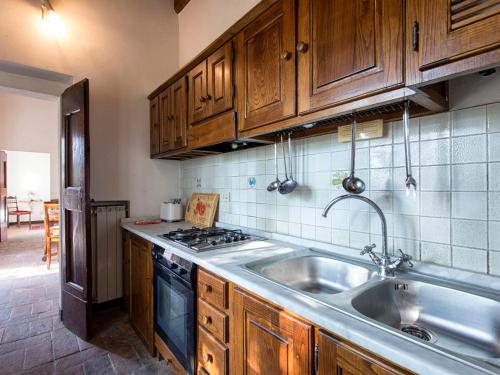 Chalet Amphora by Interhome in Le Contesse Chalet Amphora by Interhome in Le Contesse